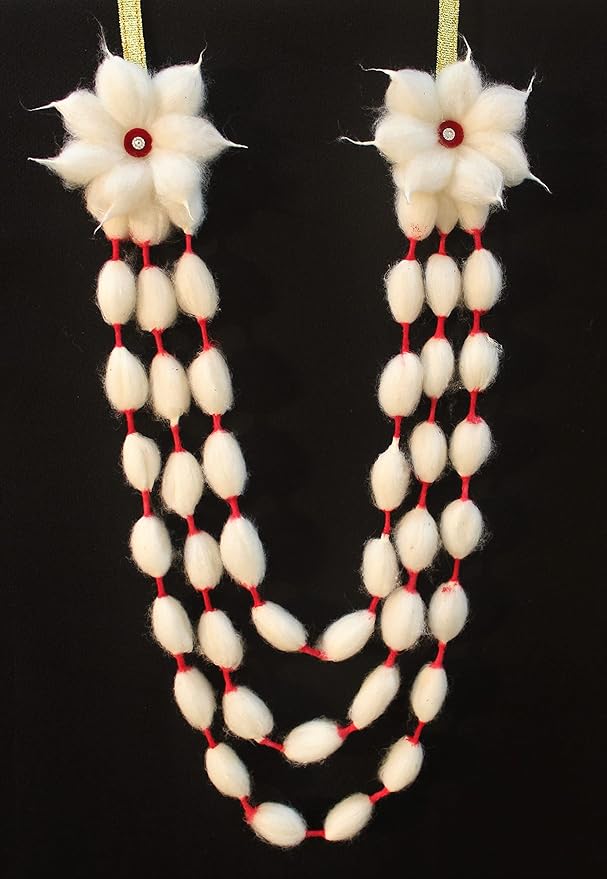 mch cotton vastra mala garland (gejje vastra with flowers) with kumkum (length 12 inches) (quantity 1) mch cotton vastra mala garland (gejje vastra with flowers) with kumkum (length 12 inches) (quantity 1)